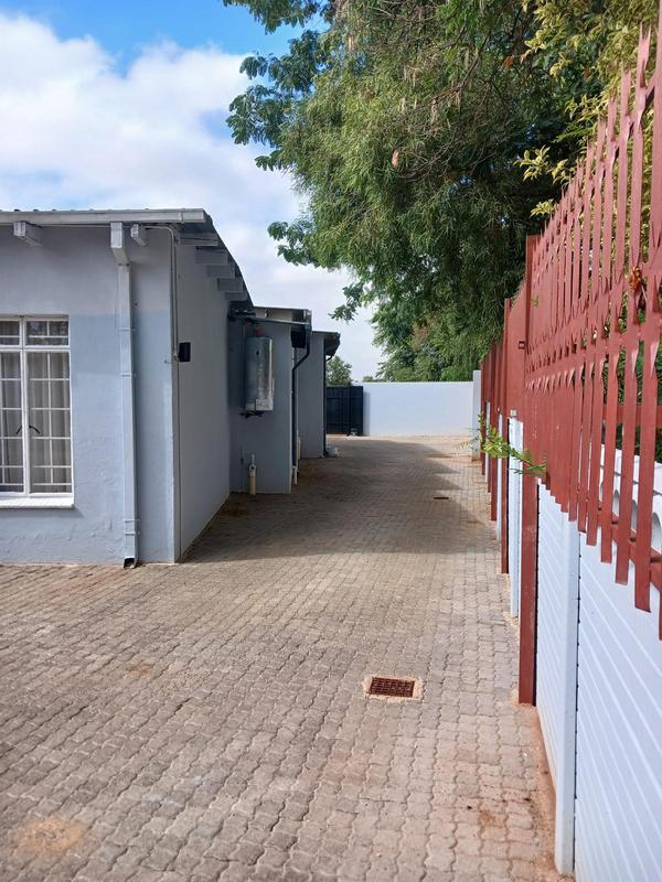 11 Bedroom Property for Sale in Riviera Park North West
